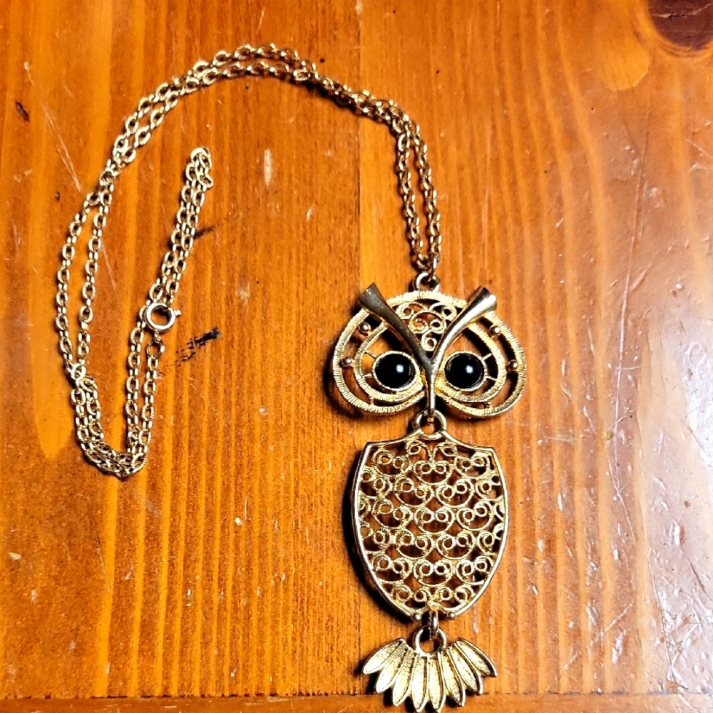 Sarah Coventry Goldtone  Owl Pendant Necklace 12"+4" Onblu53